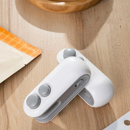 Mini Vacuum Sealer – Food Storage & Freshness Saver